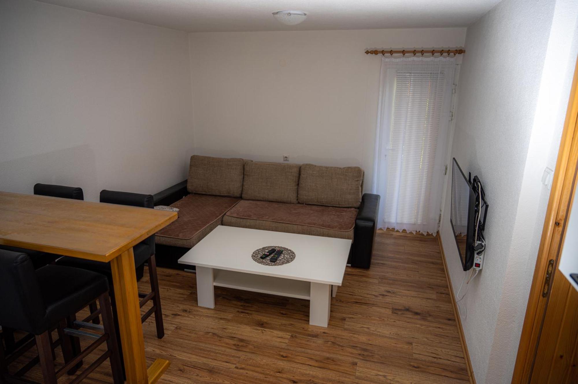 Apartman Kestenovac Orasac Buitenkant foto