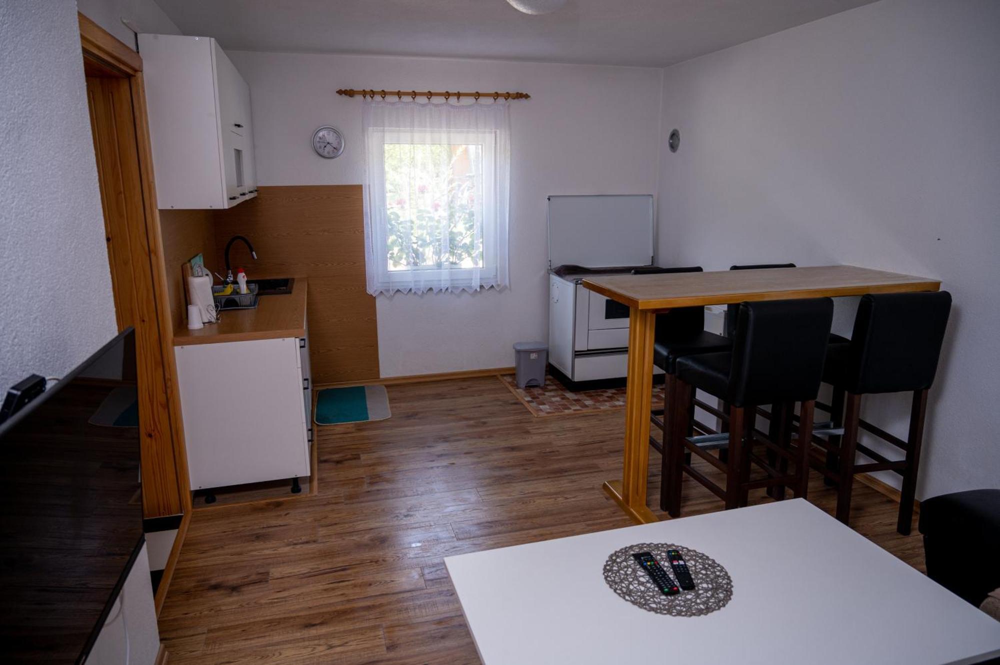 Apartman Kestenovac Orasac Buitenkant foto